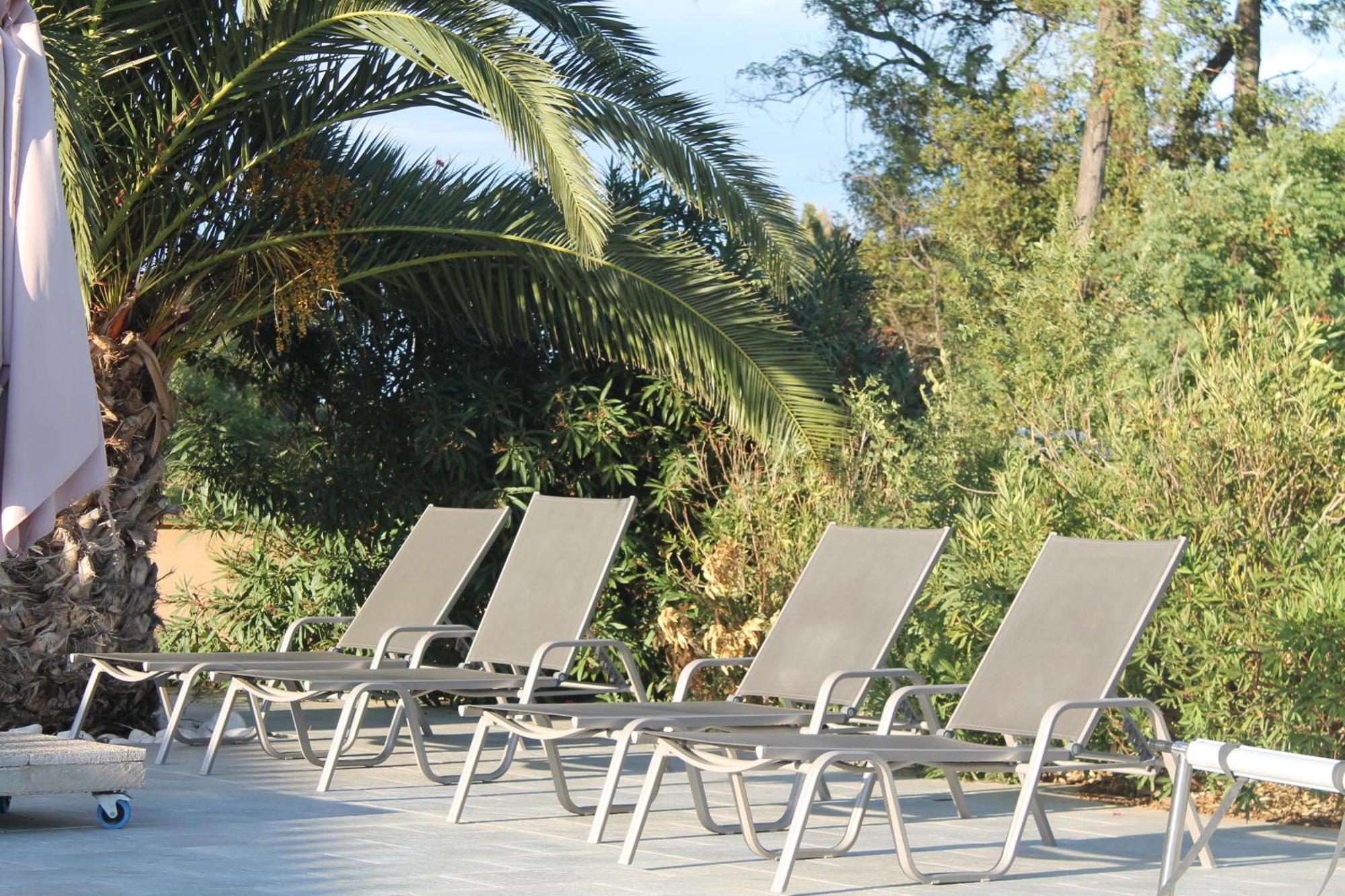Domaine De L'Aube Des Temps Villa Raissac-d'Aude Bagian luar foto